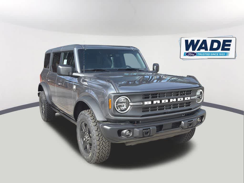 Thumbnail: 2025 Ford Bronco - 3