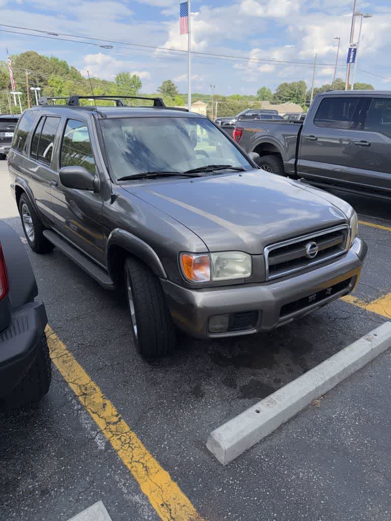 Thumbnail: 2003 Nissan Pathfinder - 3
