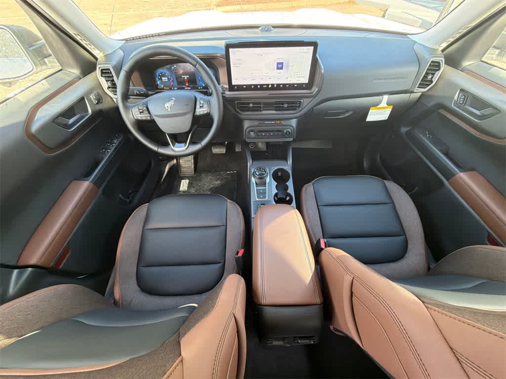 Thumbnail: 2025 Ford Bronco Sport - 18