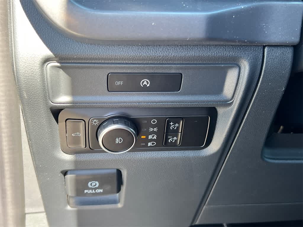 2025 Ford F-150 XLT 21