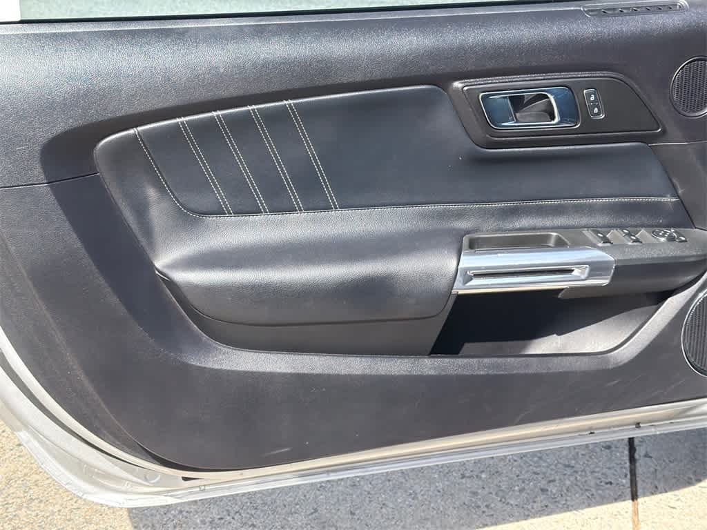 Thumbnail: 2017 Ford Mustang - 11