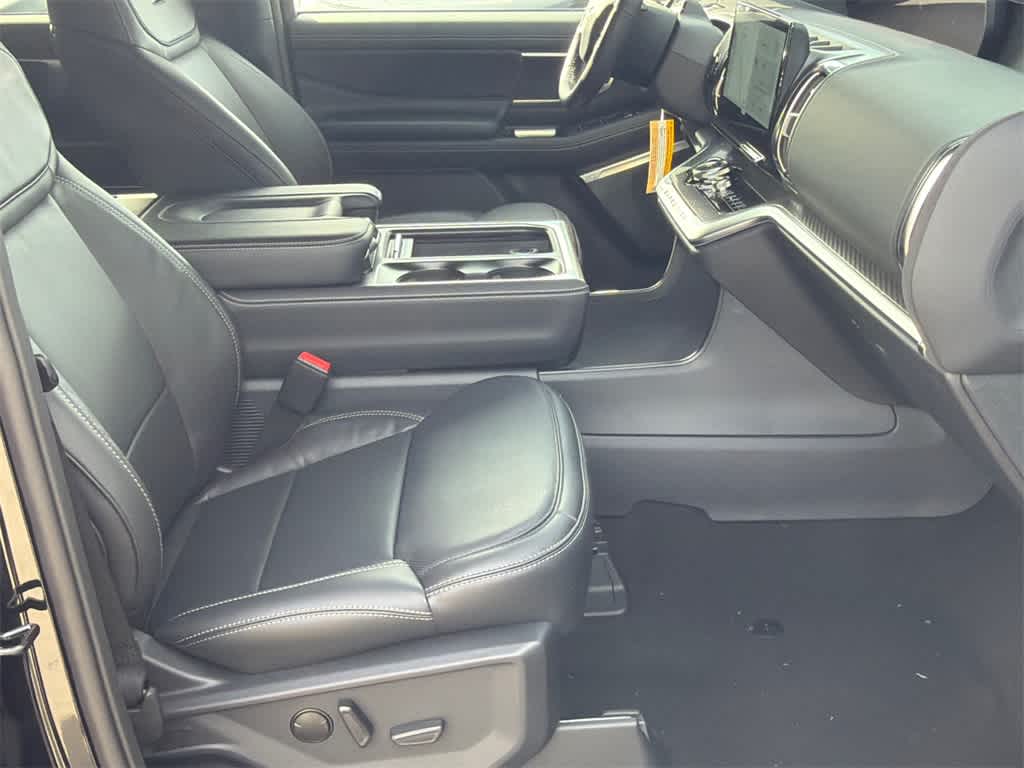 Thumbnail: 2026 Ford Expedition - 12