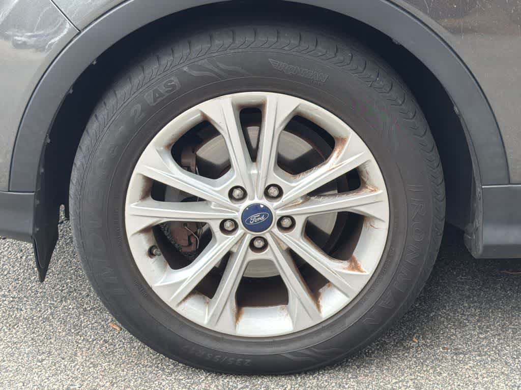 Thumbnail: 2017 Ford Escape - 7