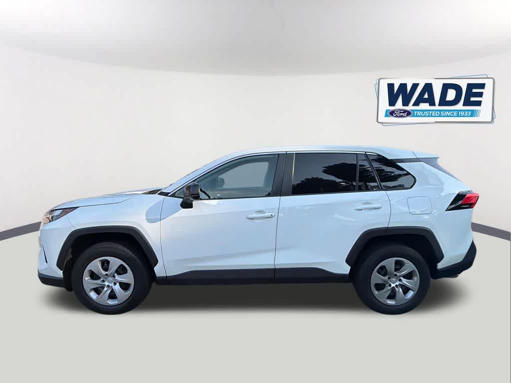 Thumbnail: 2023 Toyota RAV4 - 6