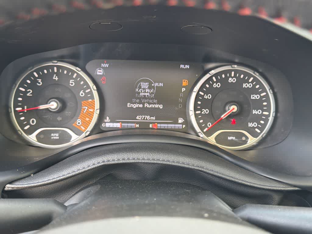 Thumbnail: 2021 Jeep Renegade - 24