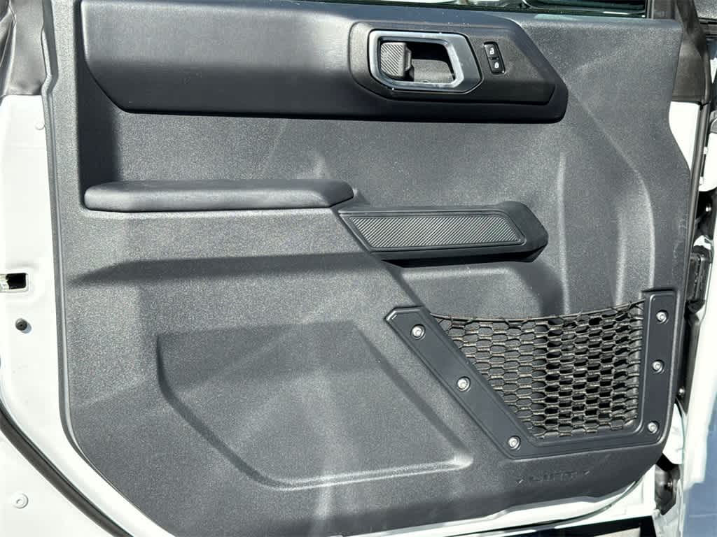 Thumbnail: 2025 Ford Bronco - 11