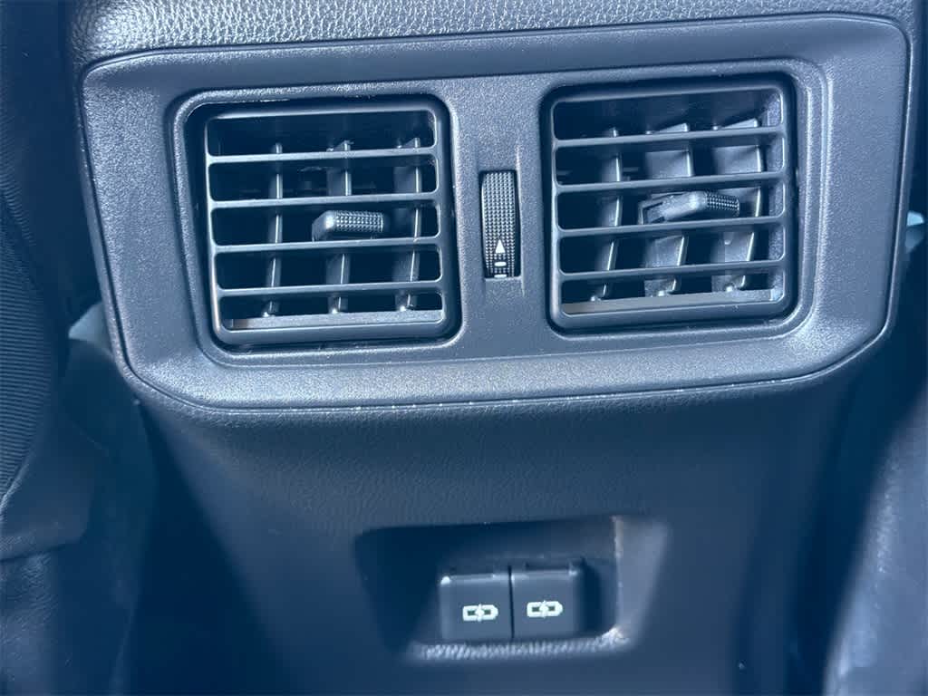 Thumbnail: 2023 Toyota RAV4 - 18