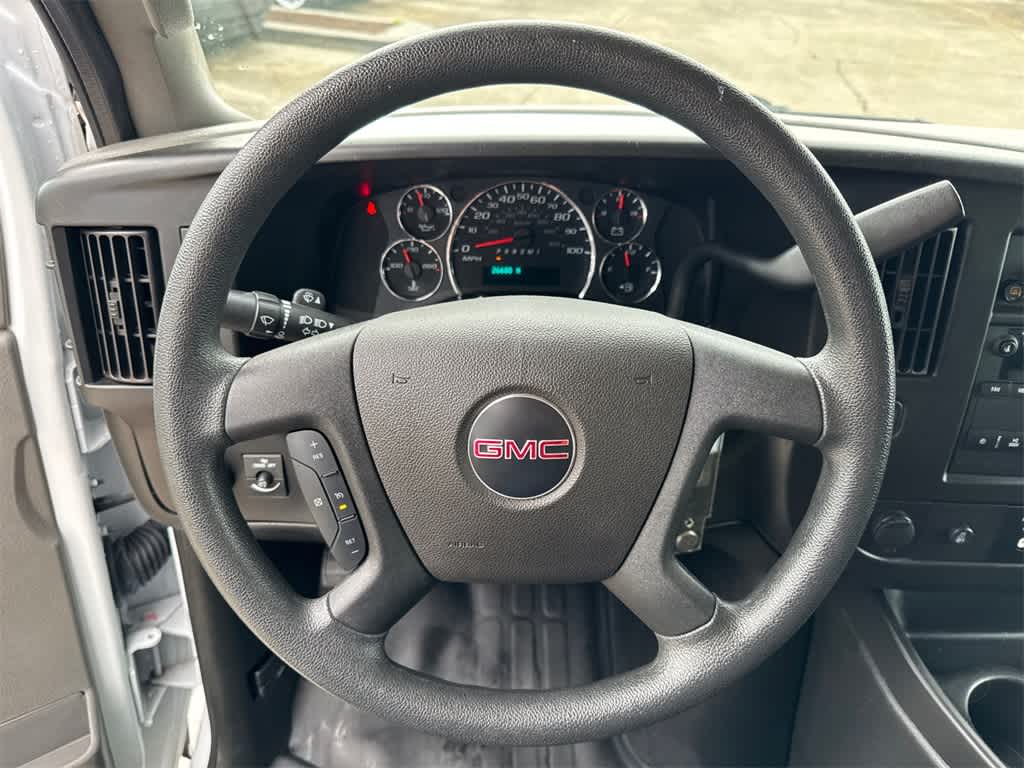 Thumbnail: 2023 GMC Savana - 21