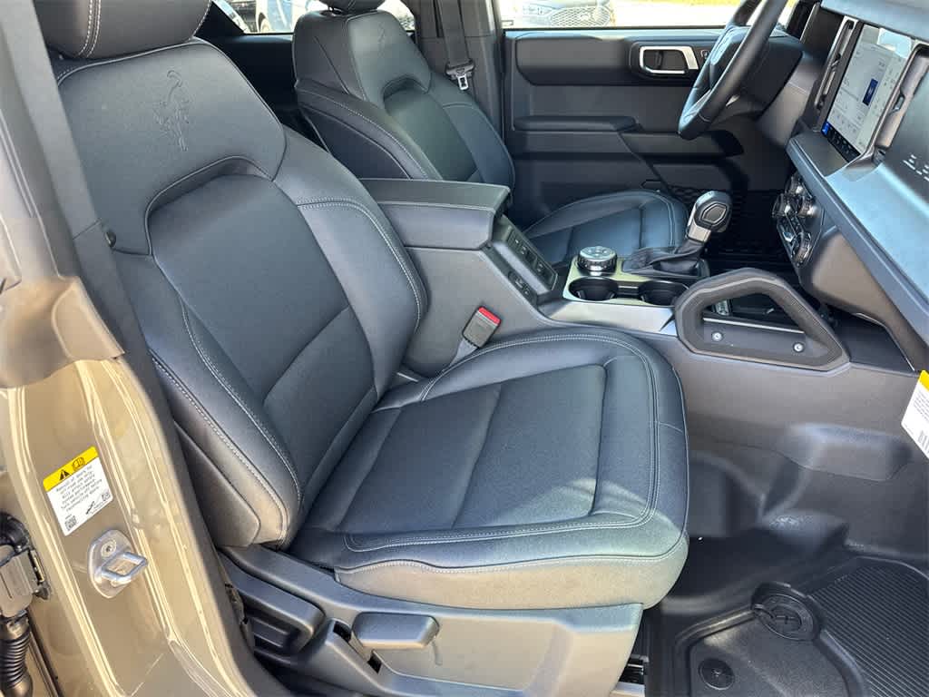 Thumbnail: 2025 Ford Bronco - 12