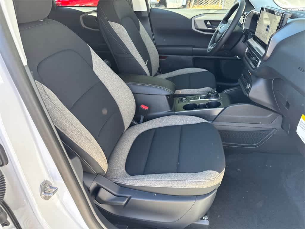 Thumbnail: 2025 Ford Bronco Sport - 12