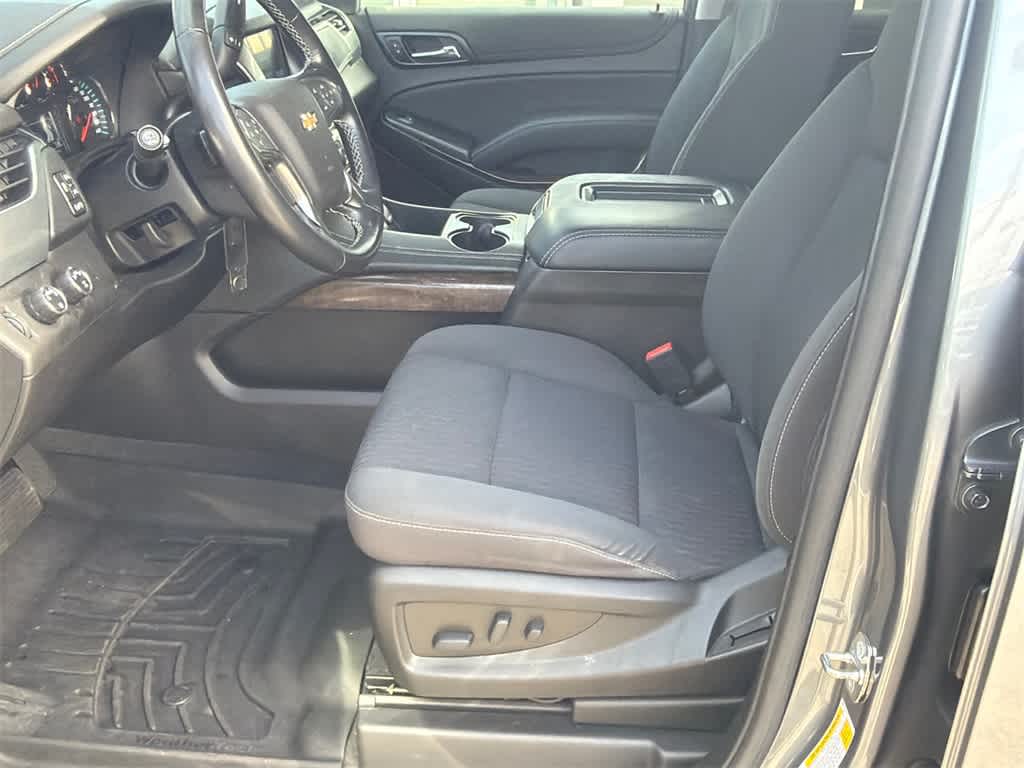 Thumbnail: 2020 Chevrolet Tahoe - 10