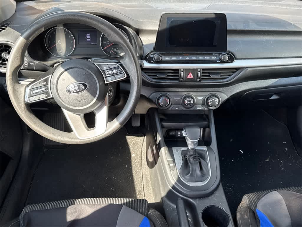 Thumbnail: 2021 Kia Forte - 12