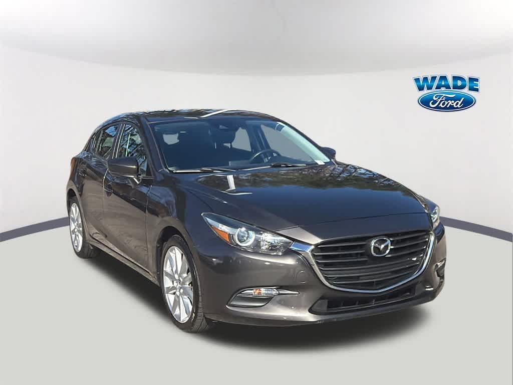 Thumbnail: 2017 Mazda Mazda3 - 3