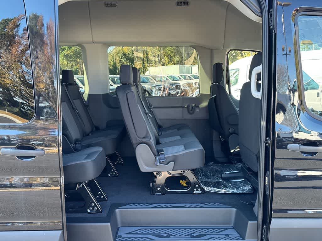 Thumbnail: 2024 Ford Econoline - 14