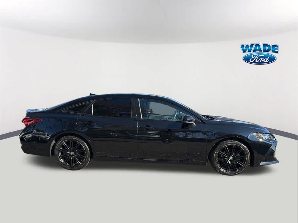 Thumbnail: 2021 Toyota Avalon - 4