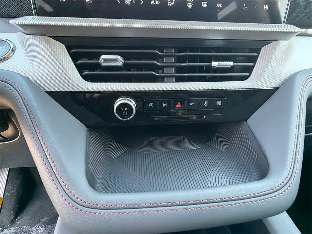 Thumbnail: 2026 Ford Explorer - 31