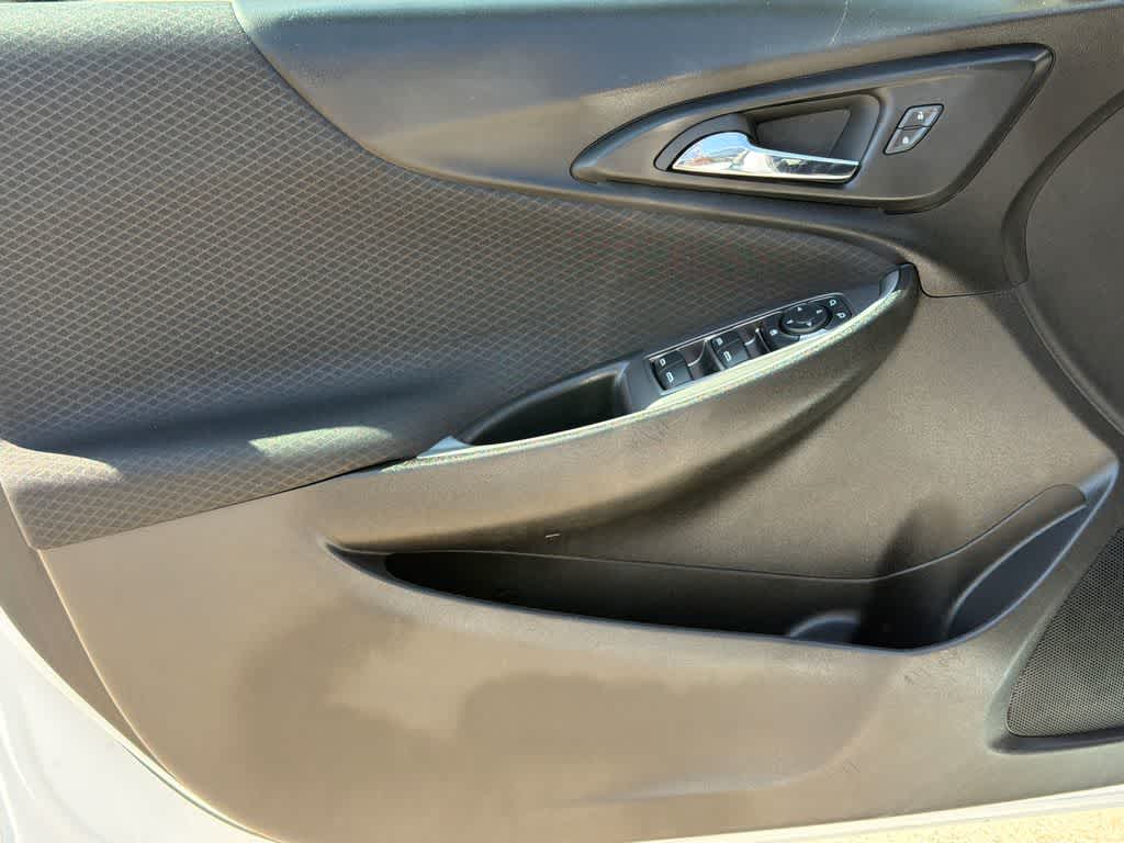 Thumbnail: 2024 Chevrolet Malibu - 11