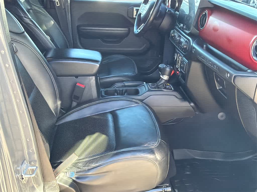 Thumbnail: 2019 Jeep Wrangler - 12