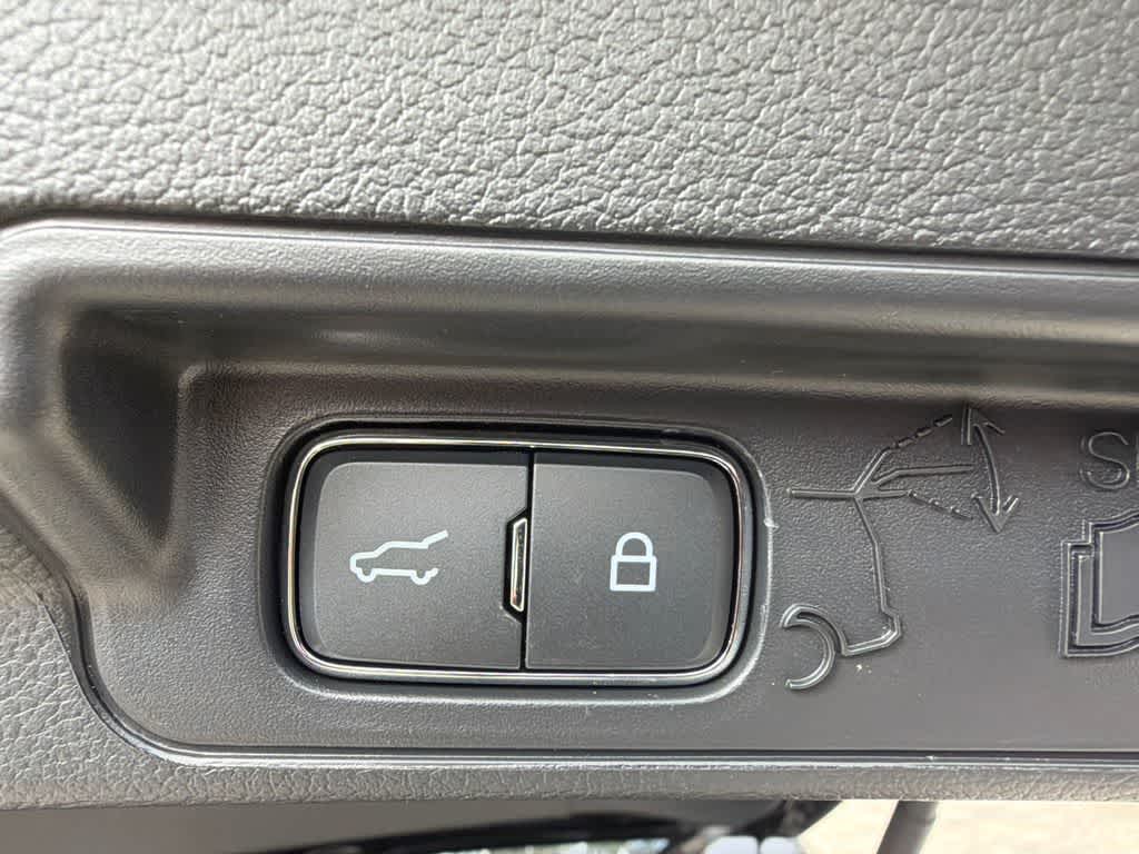 Thumbnail: 2026 Ford Explorer - 17