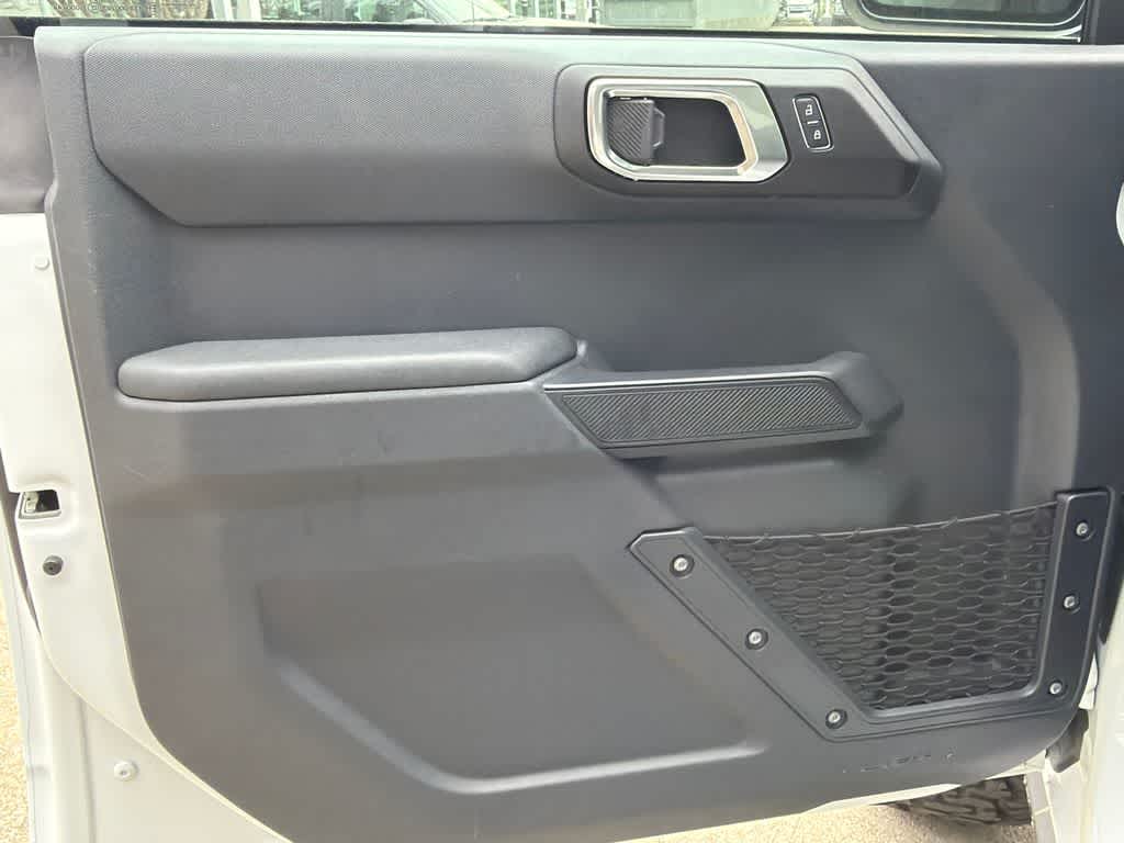 Thumbnail: 2025 Ford Bronco - 11