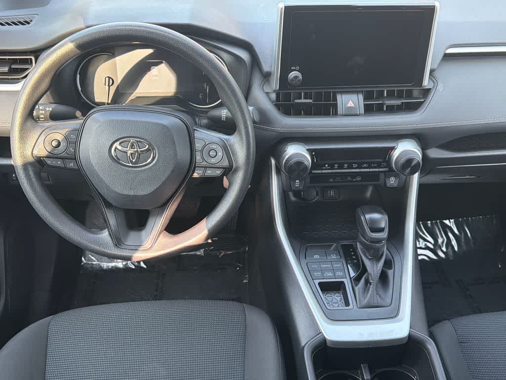 Thumbnail: 2023 Toyota RAV4 - 12