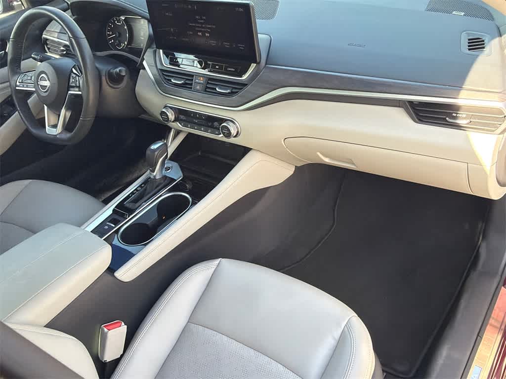 Thumbnail: 2023 Nissan Altima - 13