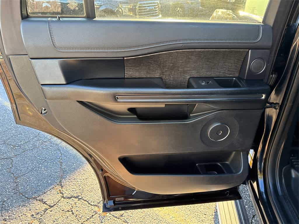 Thumbnail: 2020 Ford Expedition - 20