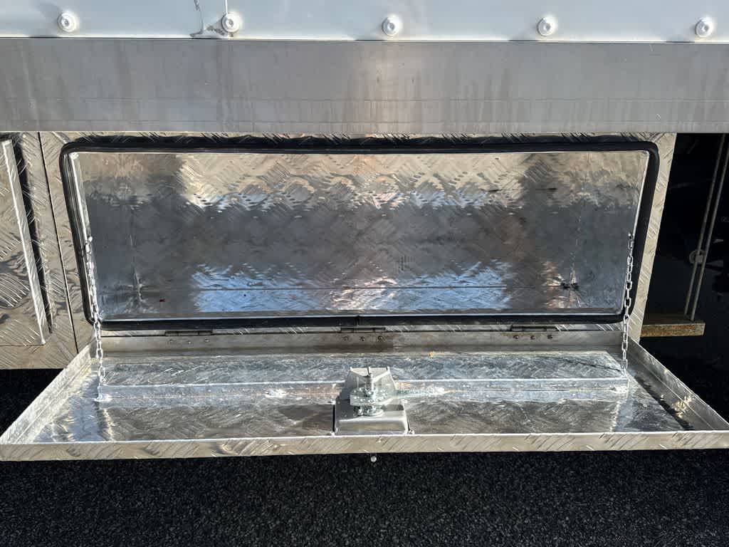 Thumbnail: 2023 Ford Econoline - 17