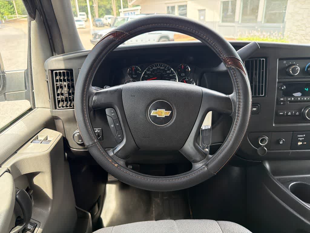 Thumbnail: 2013 Chevrolet Express - 20