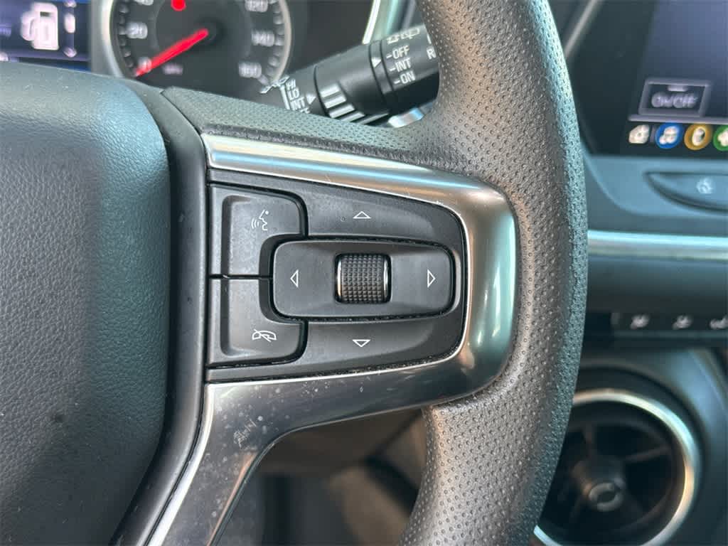 Thumbnail: 2022 Chevrolet Blazer - 24