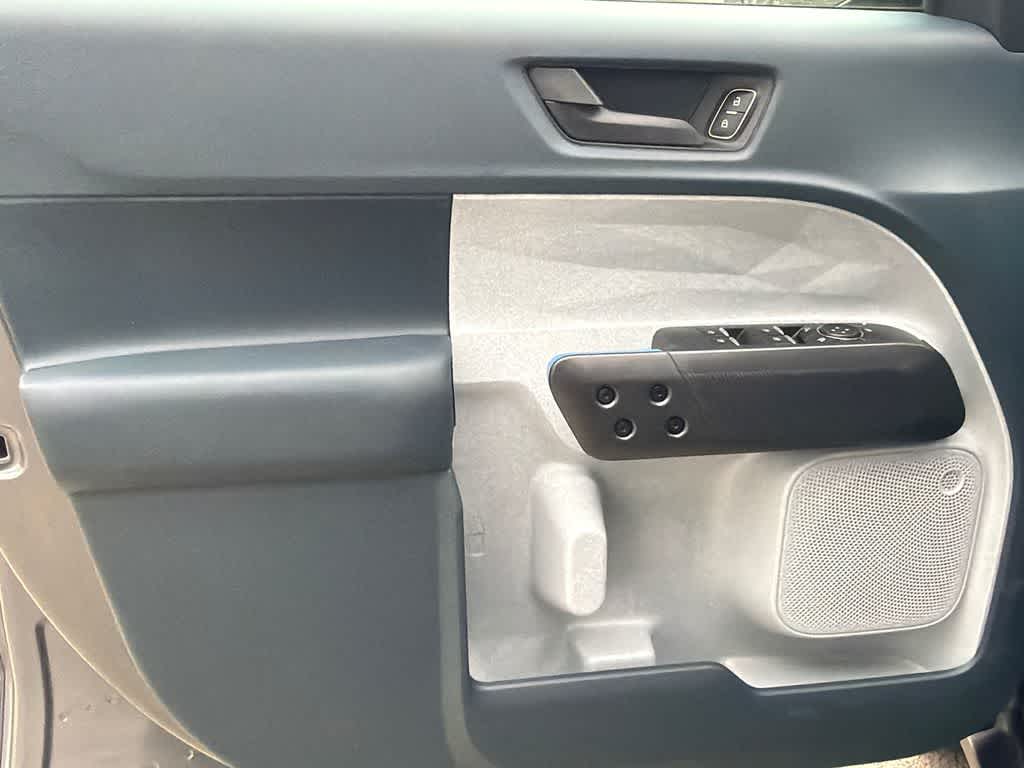 Thumbnail: 2026 Ford Maverick - 11