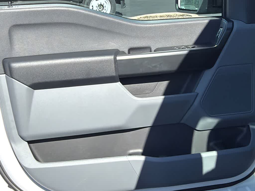 Thumbnail: 2026 Ford F-150 - 12