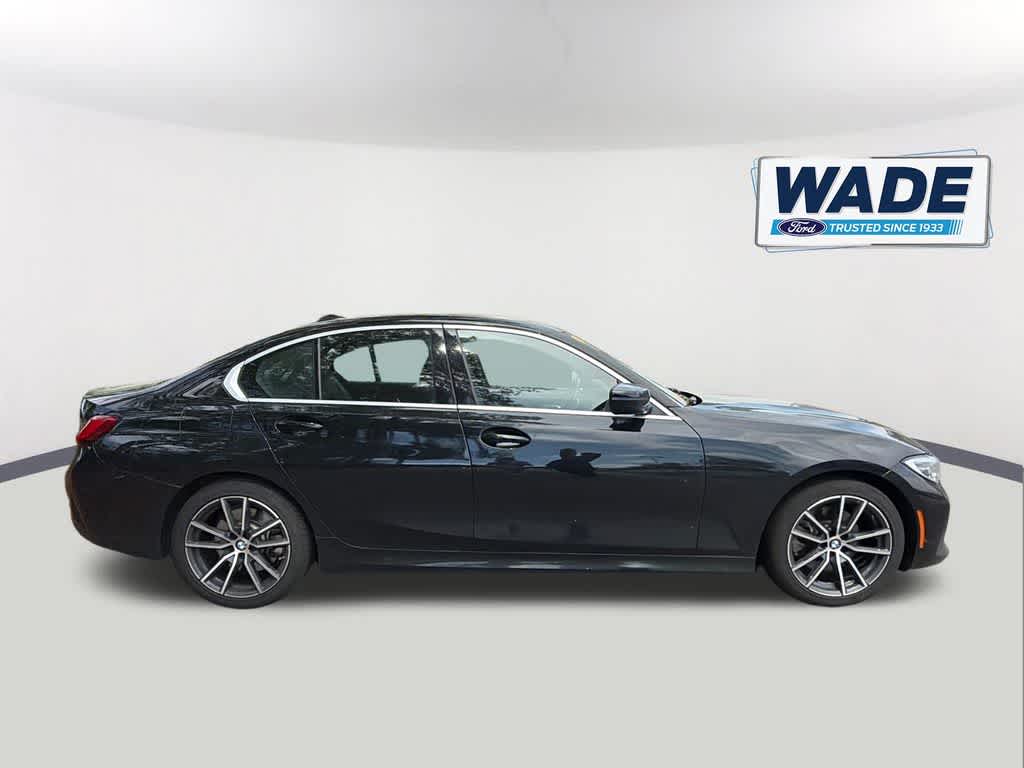 Thumbnail: 2019 BMW 3 Series - 4