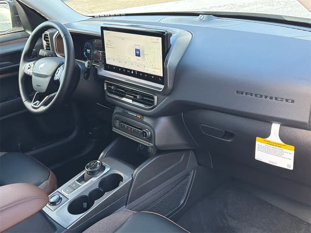 Thumbnail: 2025 Ford Bronco Sport - 13