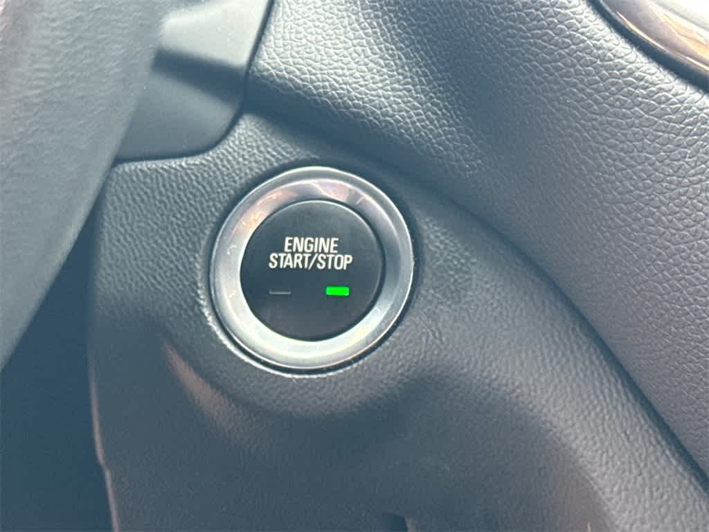 Thumbnail: 2020 Chevrolet Equinox - 29