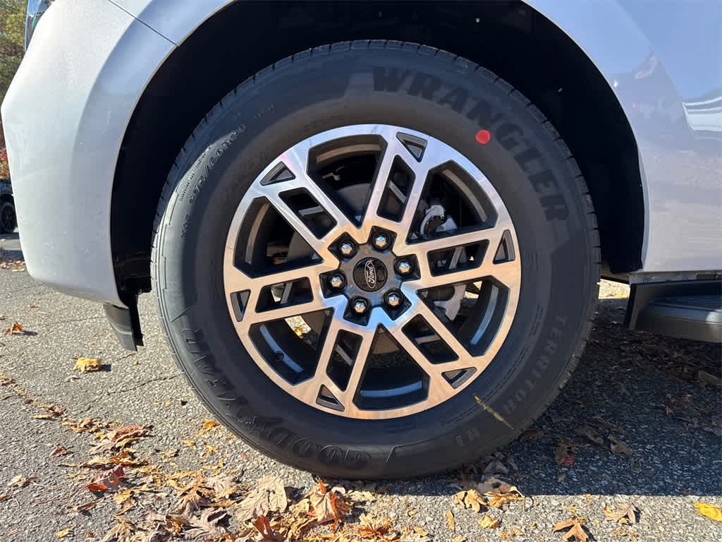 Thumbnail: 2025 Ford Expedition - 9