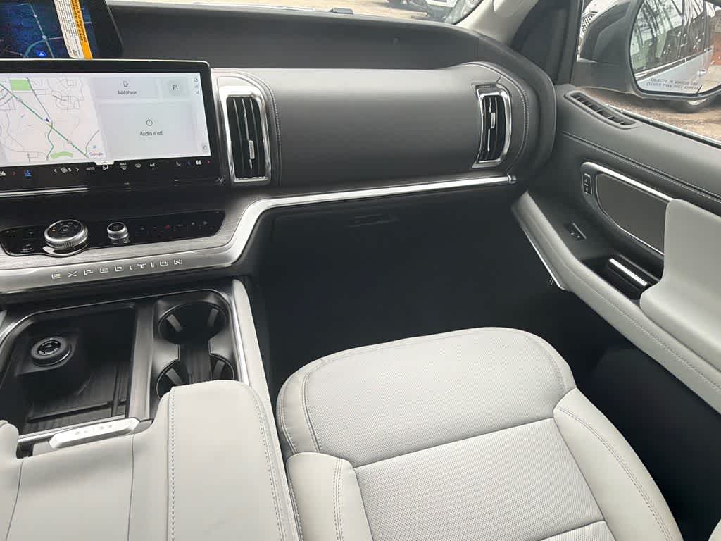 Thumbnail: 2026 Ford Expedition MAX - 24