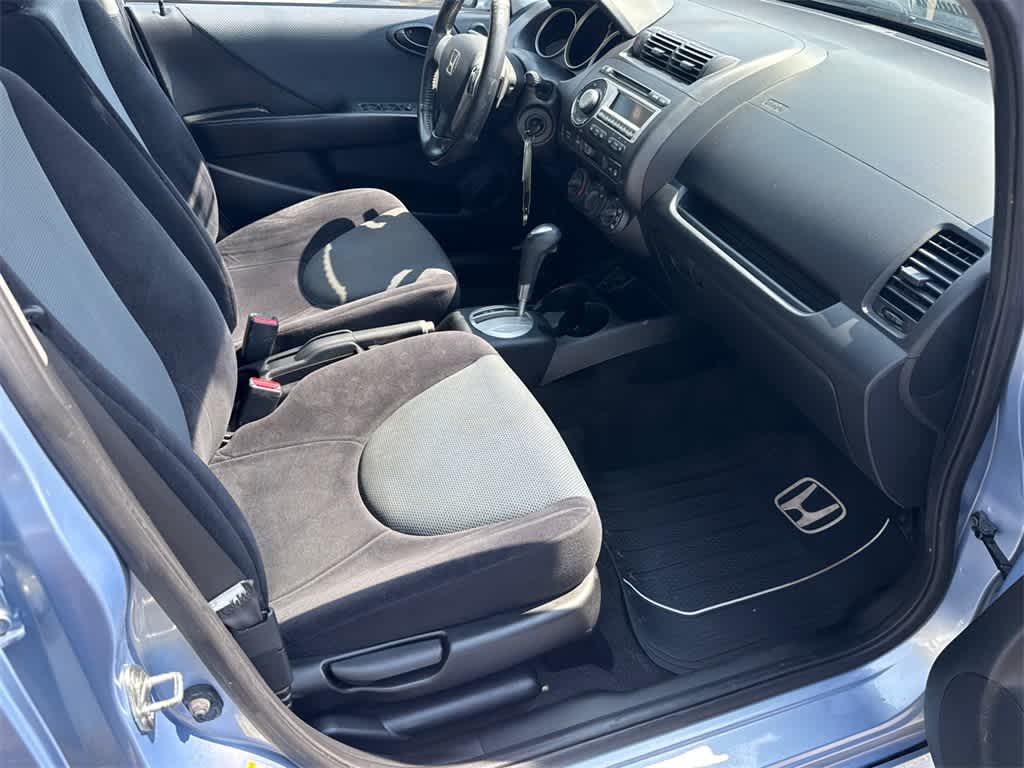 Thumbnail: 2008 Honda Fit - 13