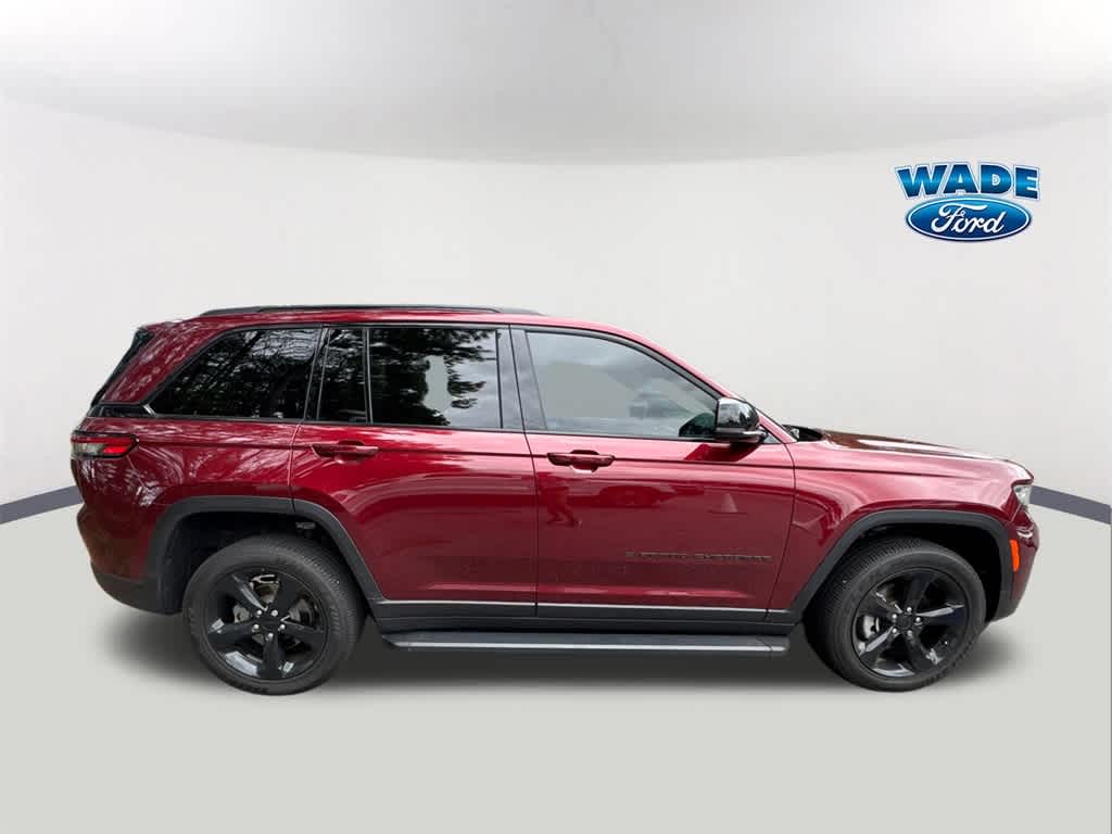 Thumbnail: 2024 Jeep Grand Cherokee - 4