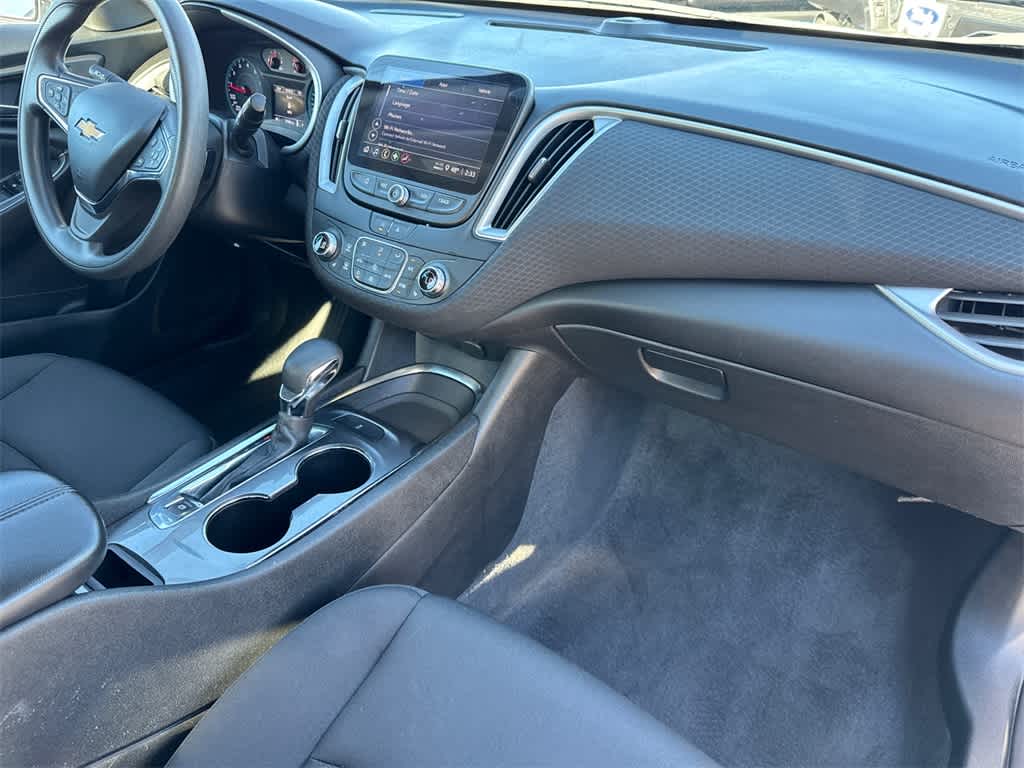 Thumbnail: 2023 Chevrolet Malibu - 13