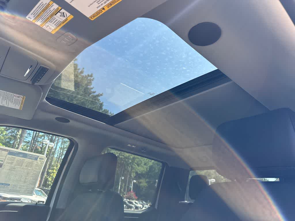 Thumbnail: 2025 Ford F-250 - 34