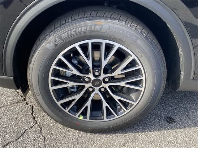 Thumbnail: 2024 Ford Escape - 7