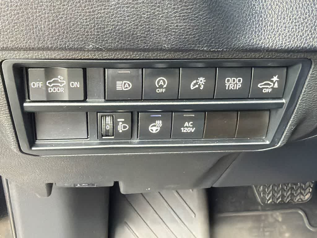 Thumbnail: 2022 Toyota Tundra - 31