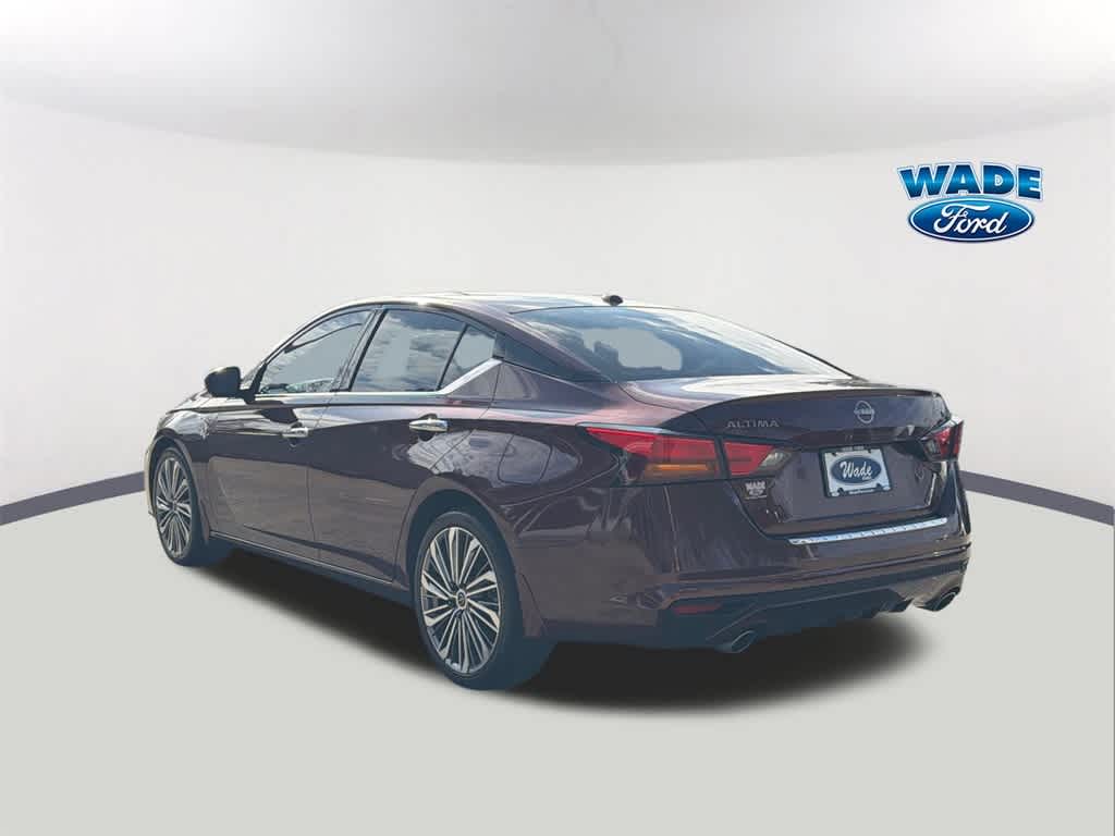 Thumbnail: 2023 Nissan Altima - 7