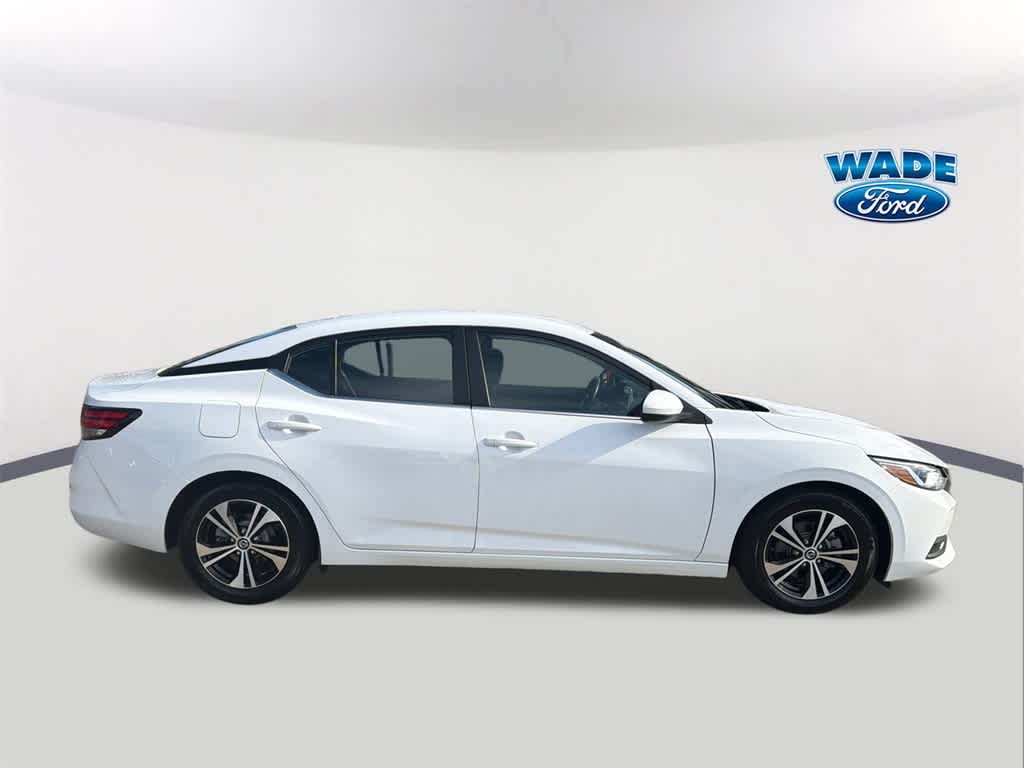 Thumbnail: 2022 Nissan Sentra - 4