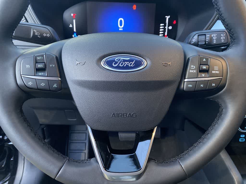 Thumbnail: 2023 Ford Escape - 19