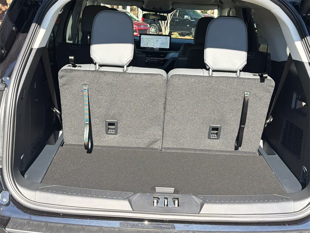 Thumbnail: 2026 Ford Explorer - 15