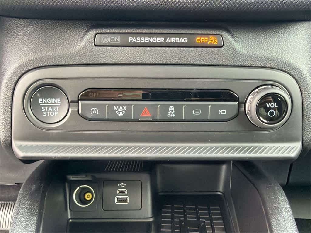 Thumbnail: 2025 Ford Bronco Sport - 28