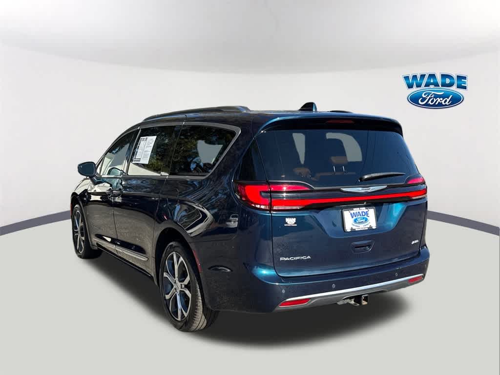 Thumbnail: 2022 Chrysler Pacifica - 7