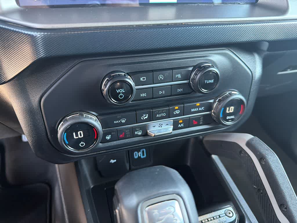 Thumbnail: 2021 Ford Bronco - 27